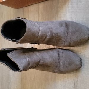 Lifestride booties